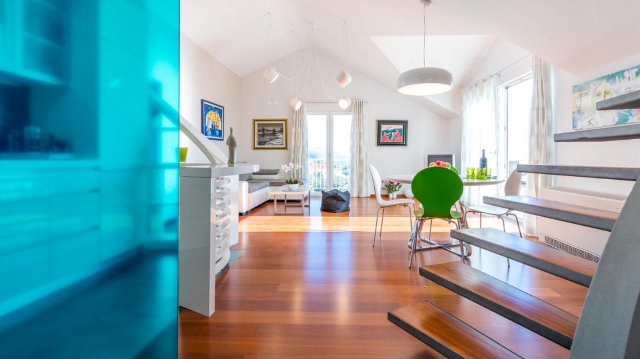 Apartment Mav